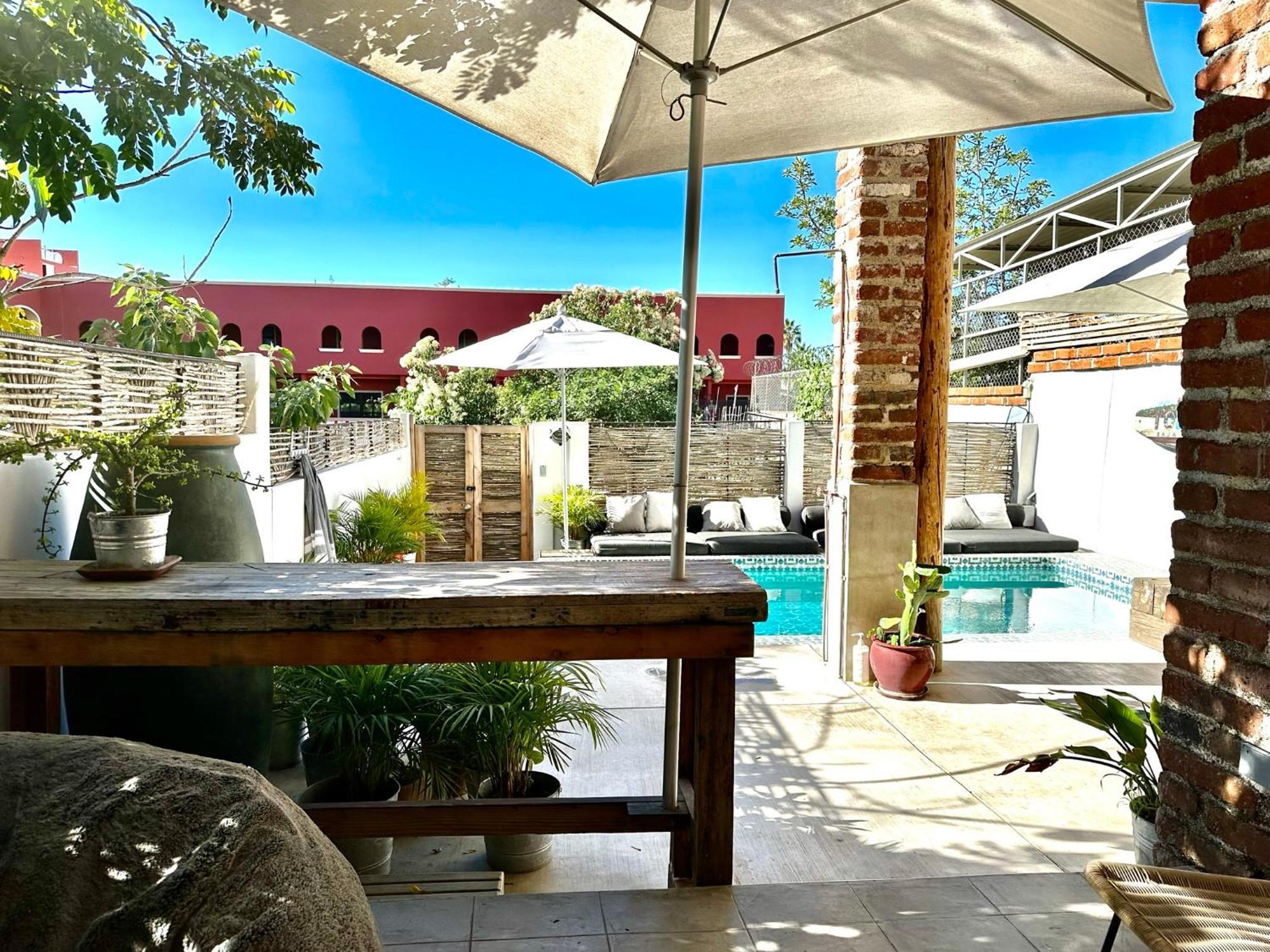 Отель Baja House Тодос-Сантос Экстерьер фото