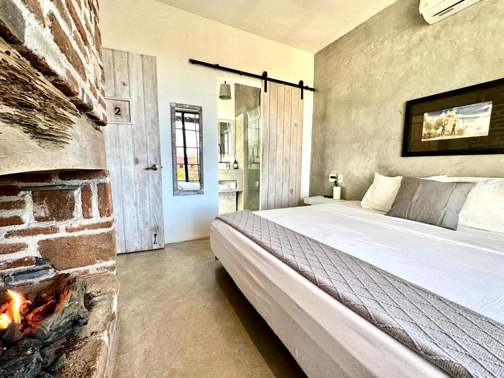 Отель Baja House Тодос-Сантос Экстерьер фото