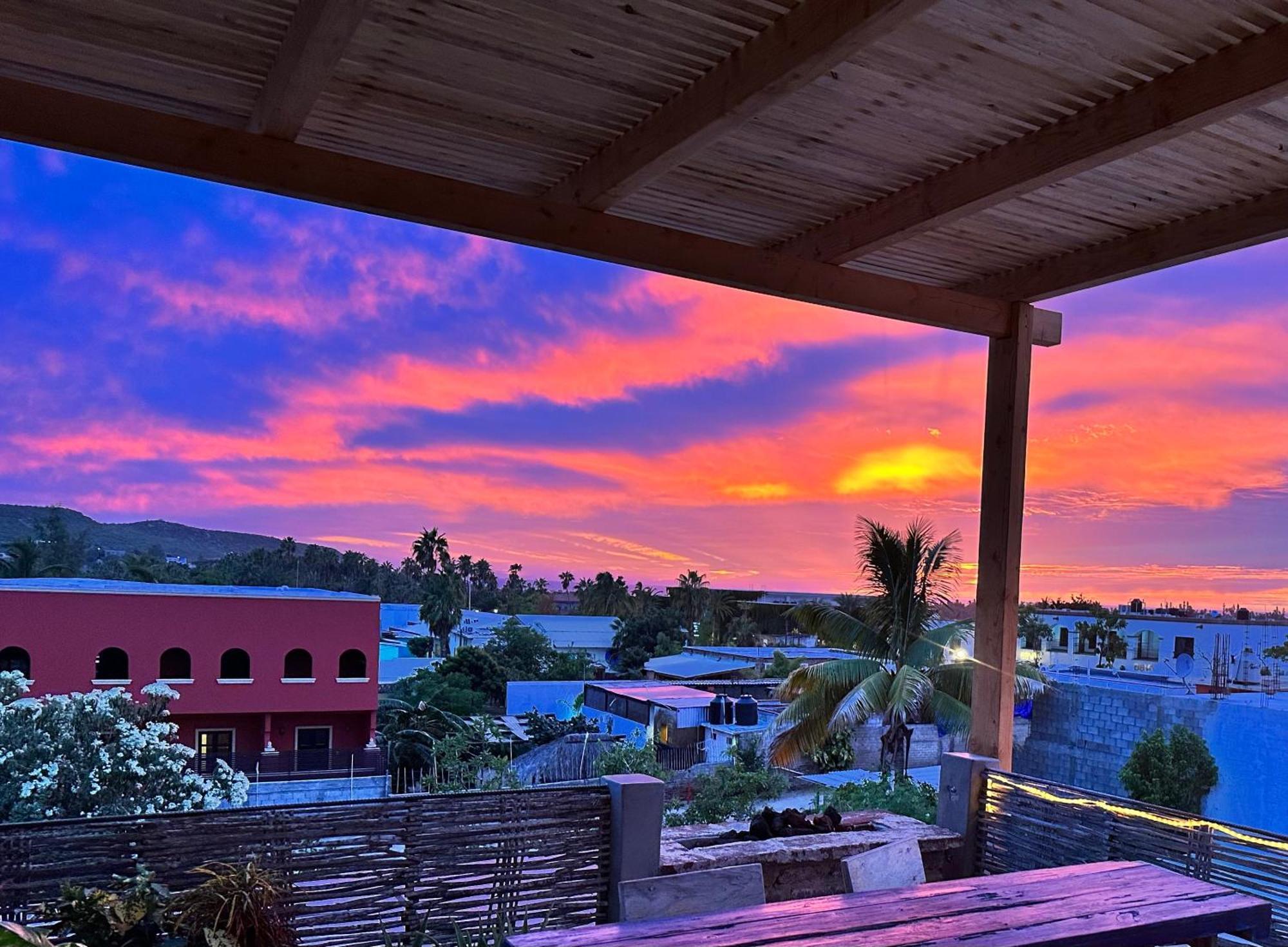 Отель Baja House Тодос-Сантос Экстерьер фото